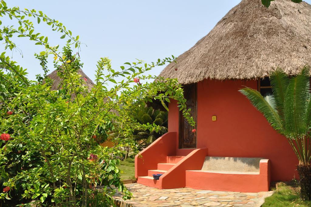 Ankobra Beach Resort Axim Habitación foto