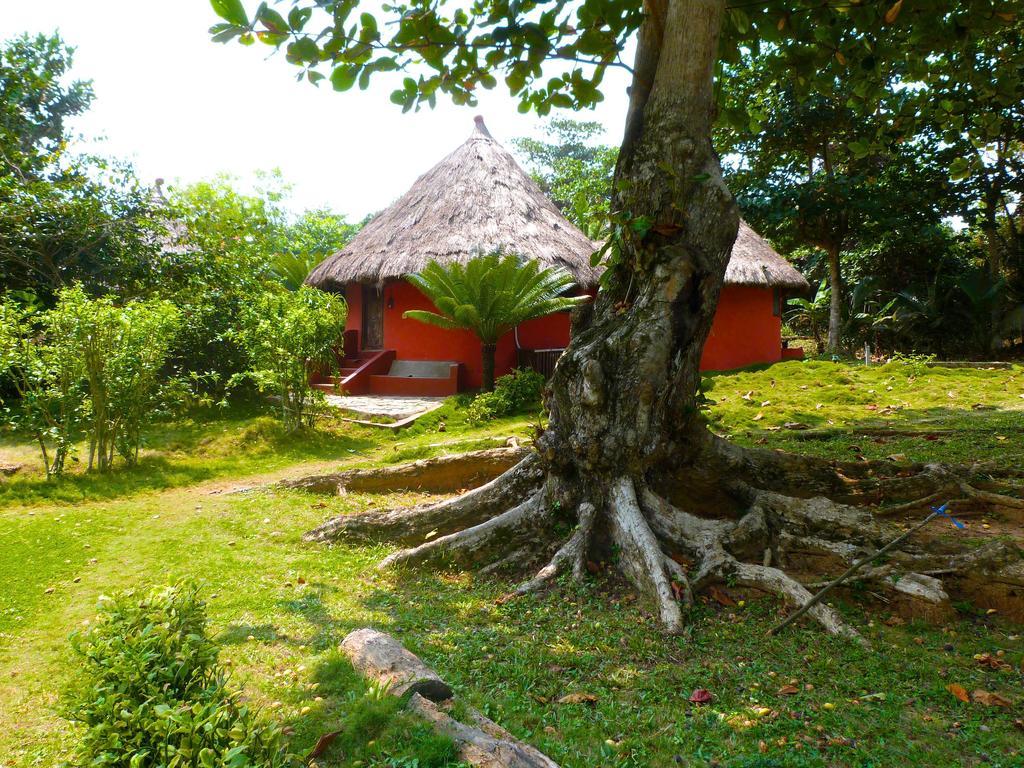 Ankobra Beach Resort Axim Habitación foto