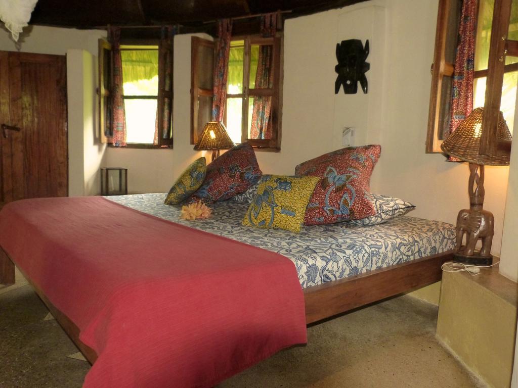 Ankobra Beach Resort Axim Habitación foto